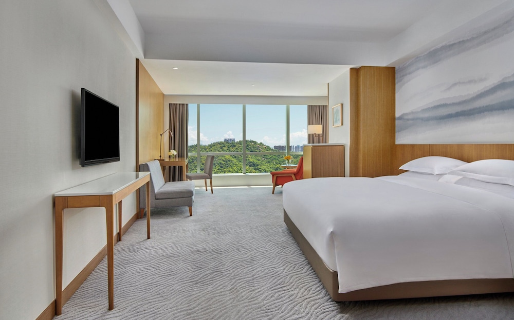 Junior Suite, Smoking, Sea View (Minibar)