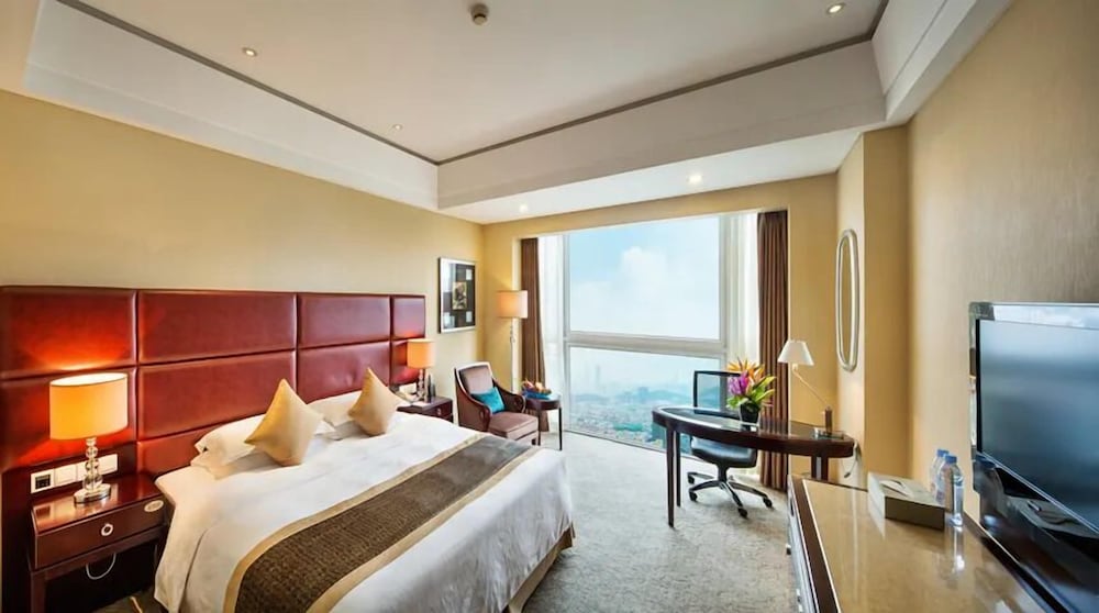 Superior Room, 1 King Bed