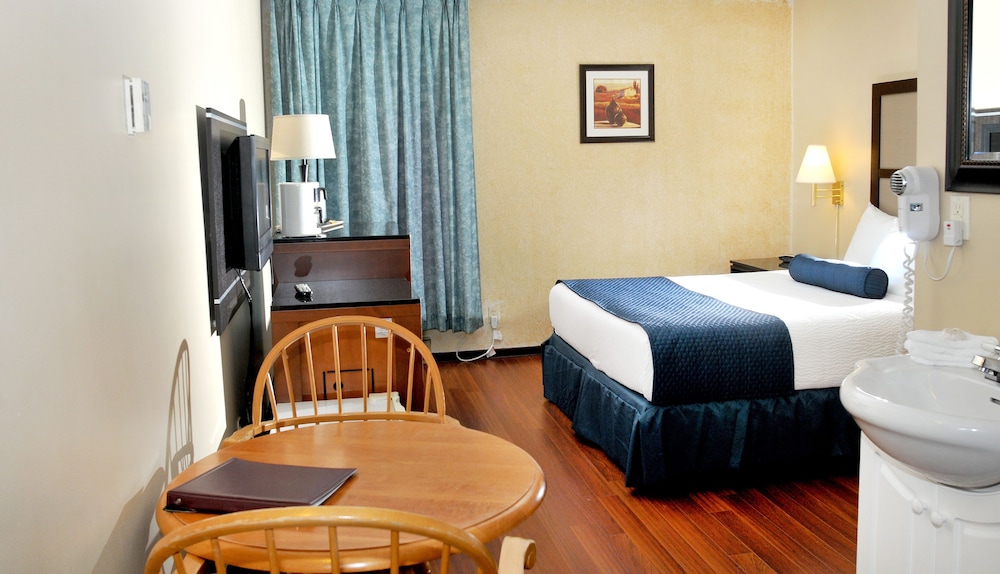 Days Inn & Conference Centre by Wyndham Blainville, 사진 2
