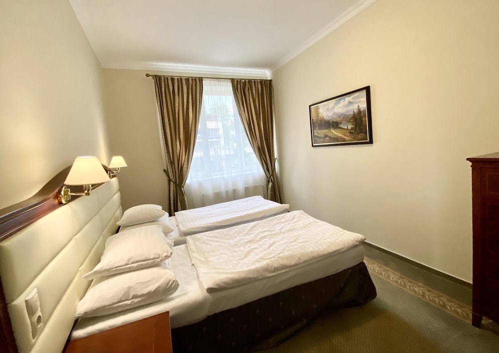 Presidential Apartment photo 2