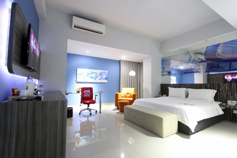 Grand Gallery - Free Minibar