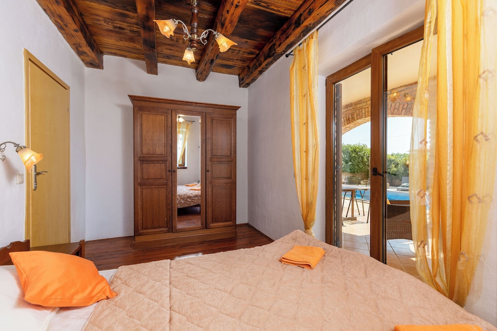 Villa, 4 Bedrooms photo 1
