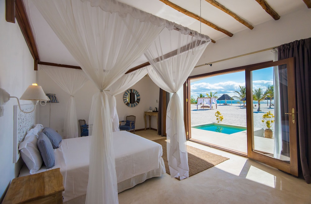 Superior Bungalows Beach Pavilion