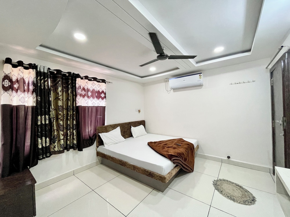 Deluxe Suite, Sea View photo 2