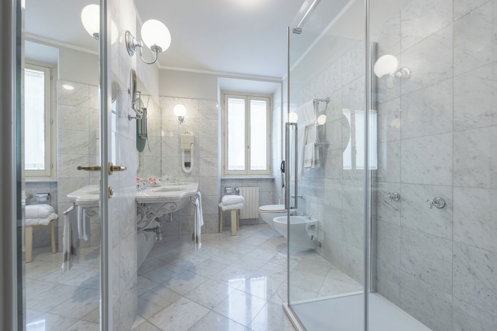 Superior Triple Room, Terrace - Photo 8