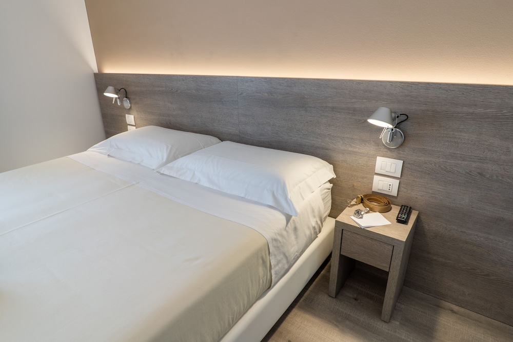 Elite Double or Twin Room, Balcony, Garden View