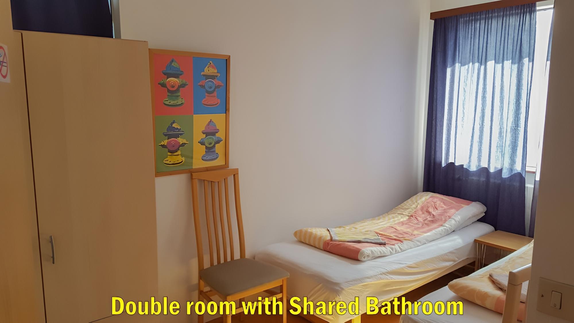 Double Room, Shared Bathroom photo 1