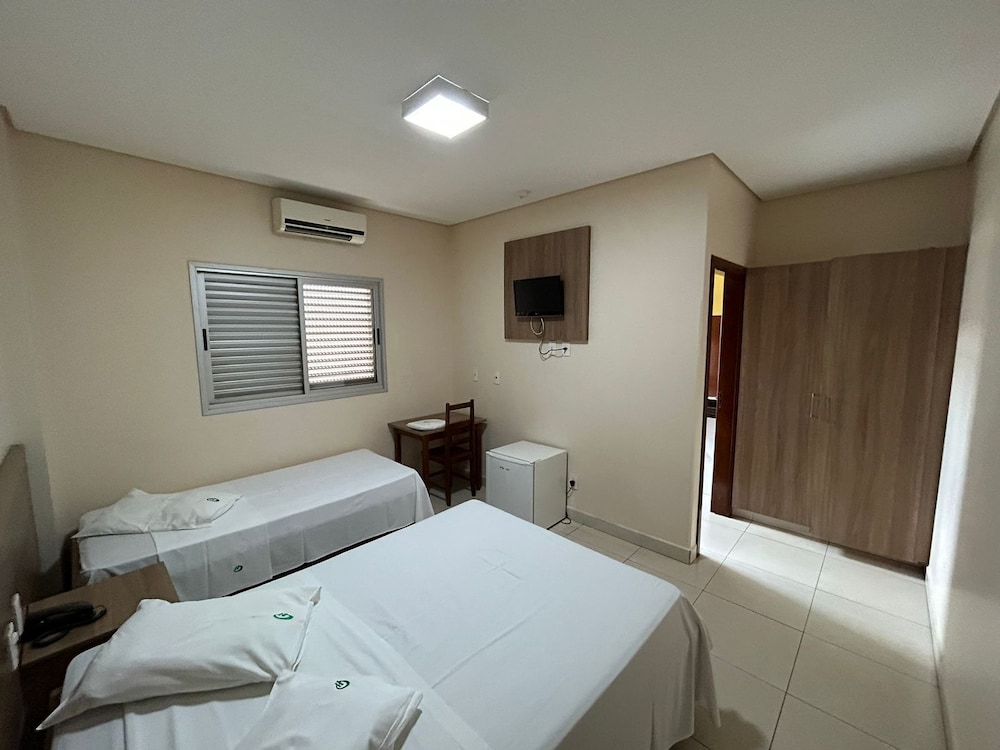 Basic Quadruple Room photo 1
