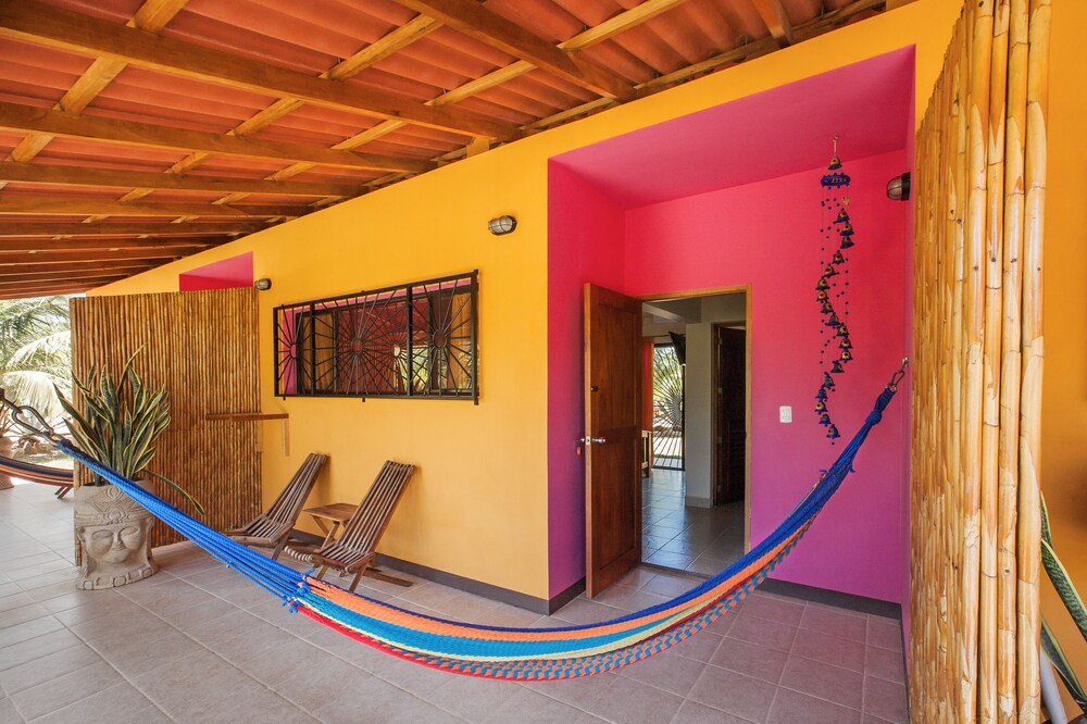 Deluxe Triple Room, Multiple Beds, Garden View photo 3