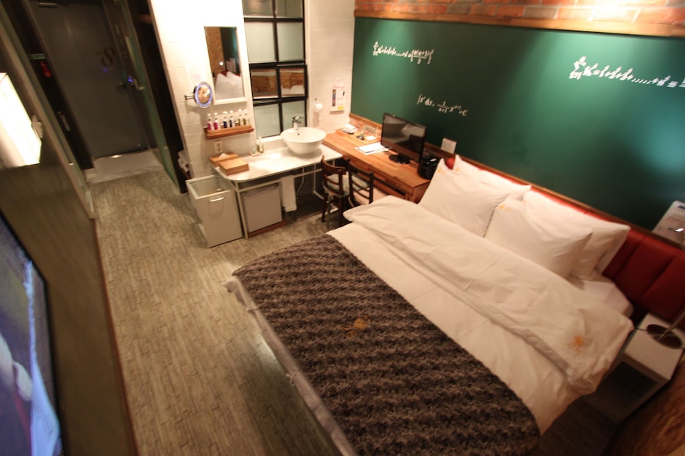 Deluxe Single Room, 1 Bedroom photo 3