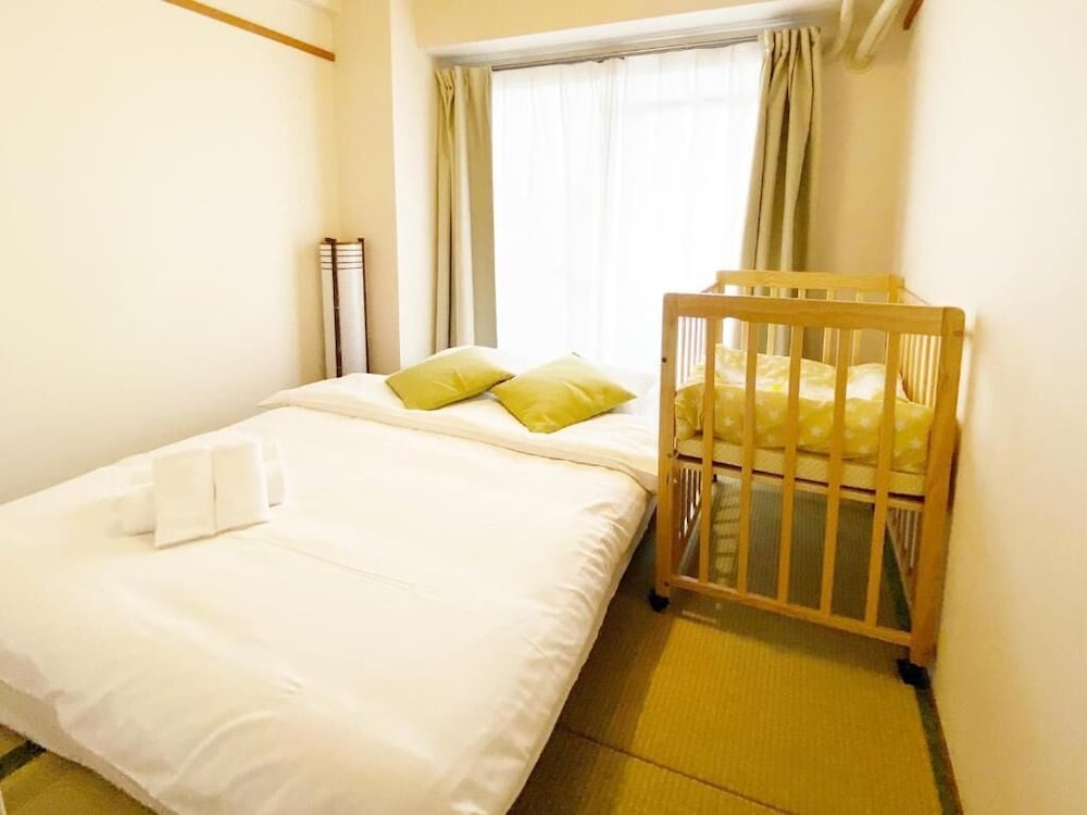 3 Bedroom Apartment with Balcony 502 photo 3