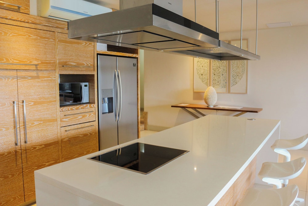 Comfort Apartment, 3 Bedrooms, Marina View photo 3