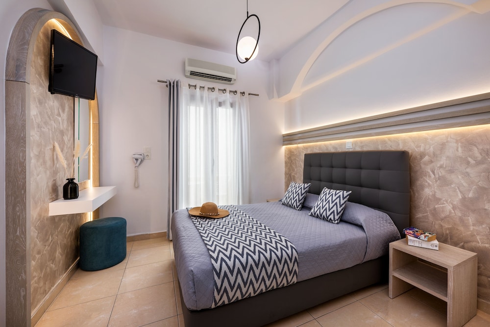 Standard Double Room - Photo 5