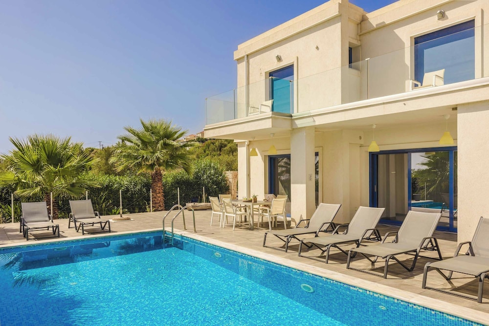 Villa (3 Bedrooms)