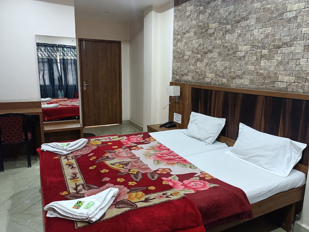 Deluxe Double Room photo 2