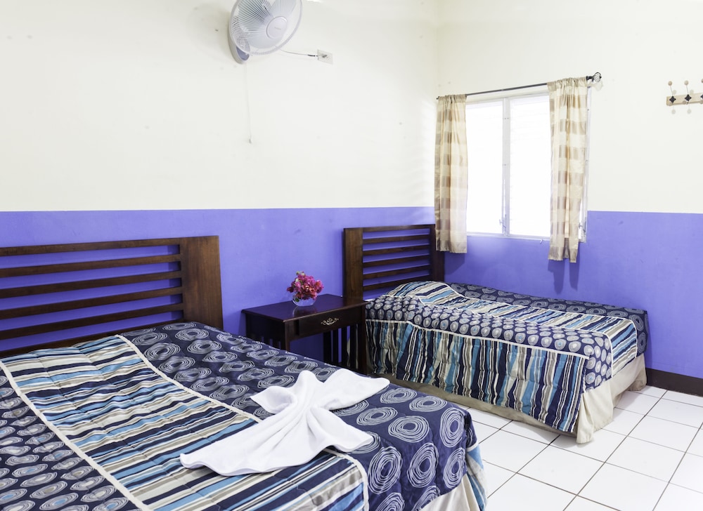 Standard Triple Room photo 2
