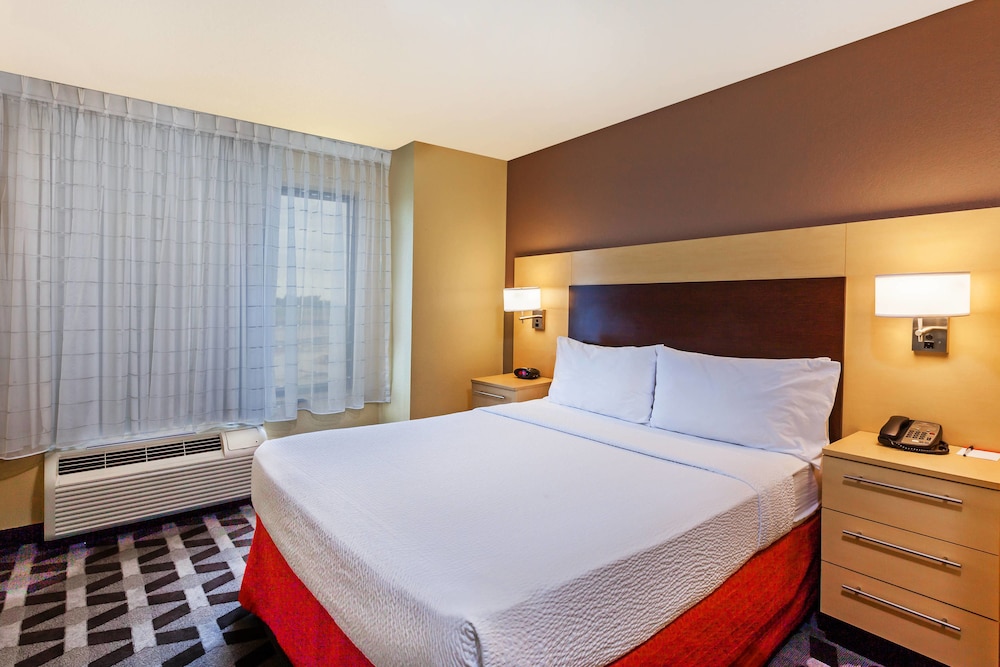 Suite, 1 Bedroom (Mobility/Hearing Accessible, Tub) photo 1