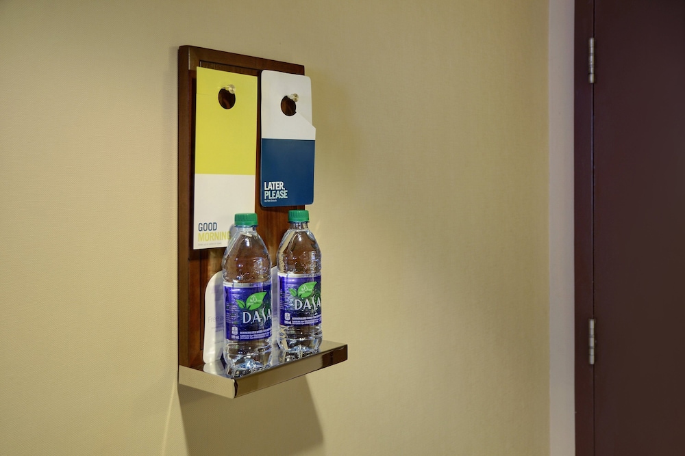 Junior Suite, 1 Bedroom - Photo 1