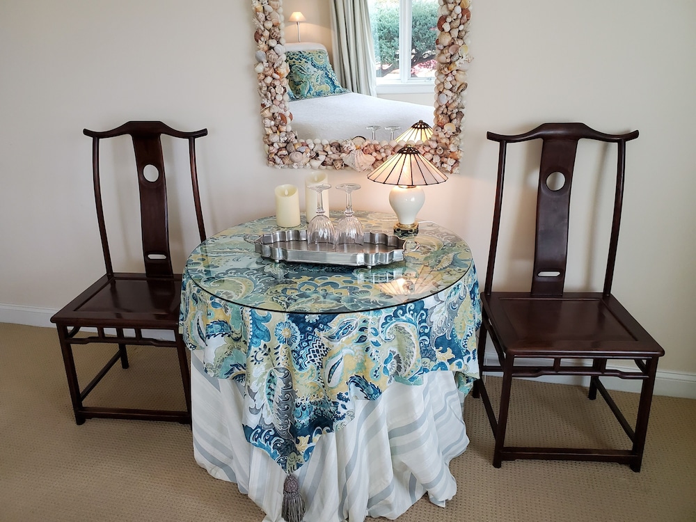 Heron Room photo 2