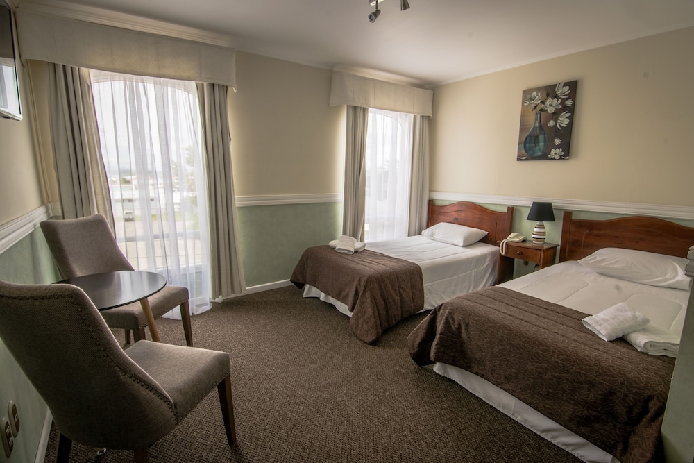 Standard Twin Room, 2 Twin Beds photo 1