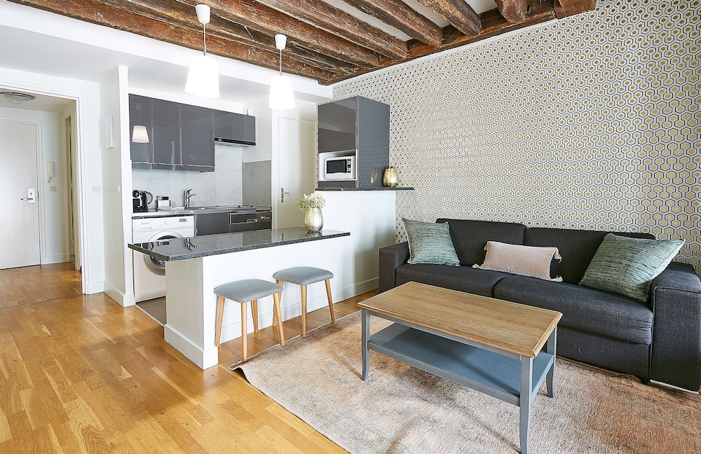 Apartment, 1 Bedroom, City View photo 3