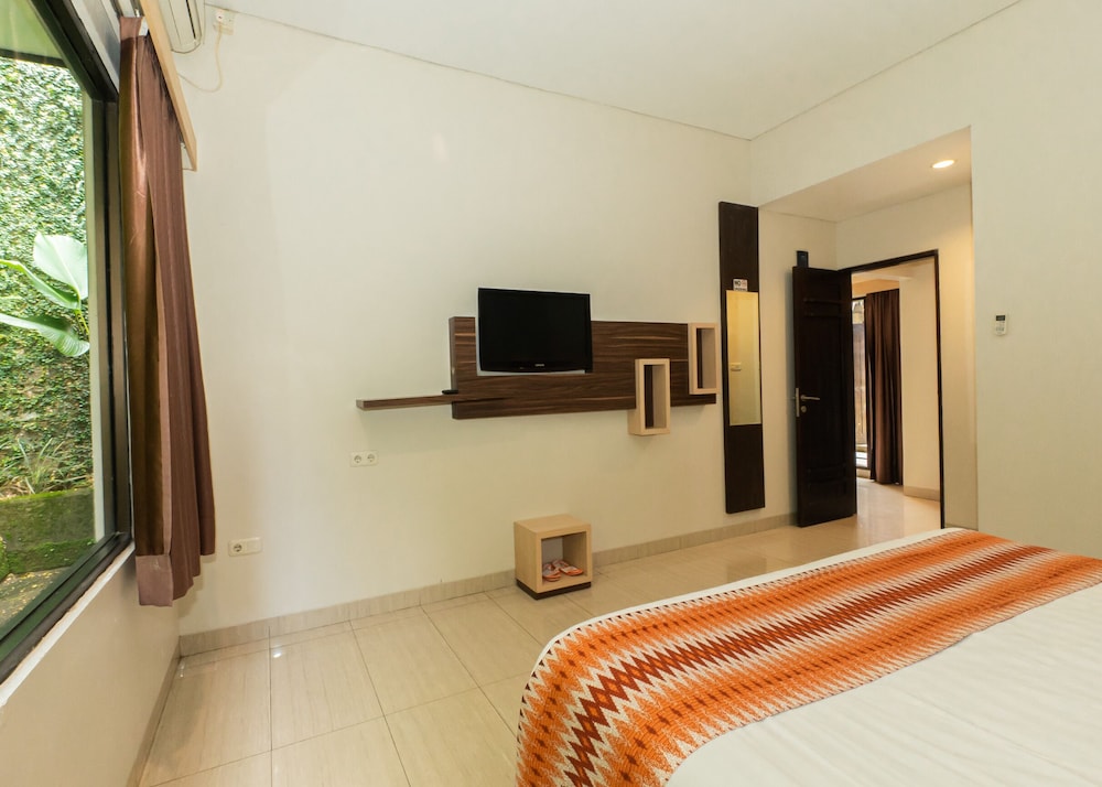 Family Bungalow photo 2