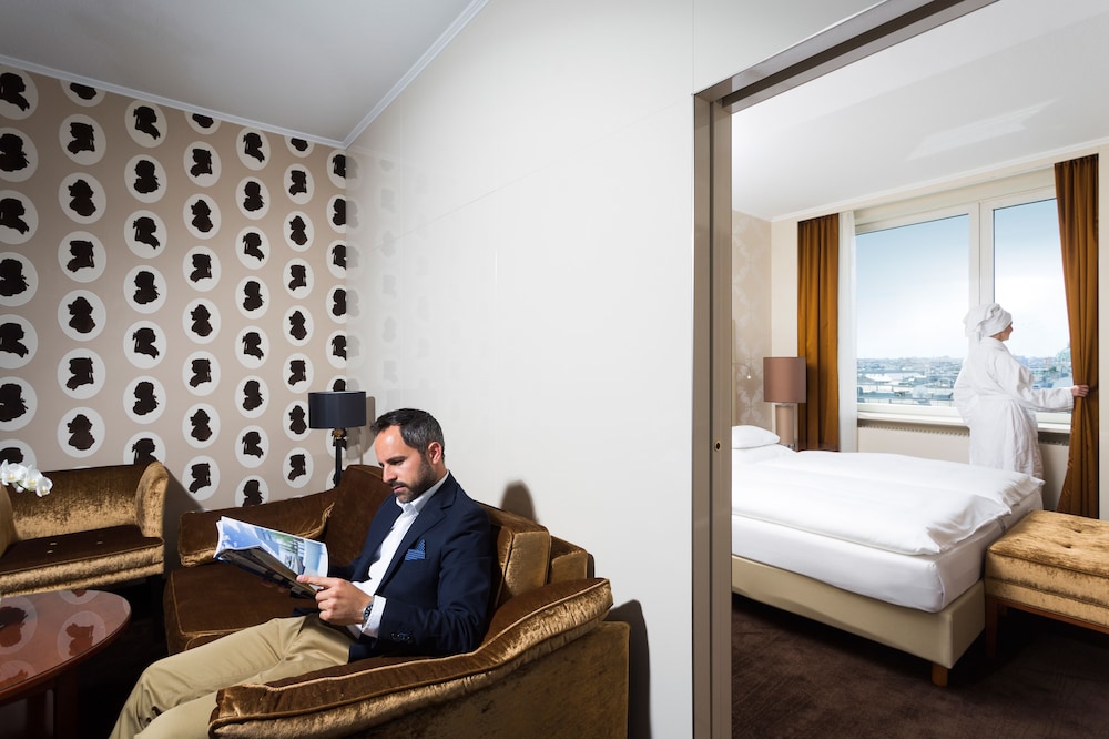 Suite, City View photo 1