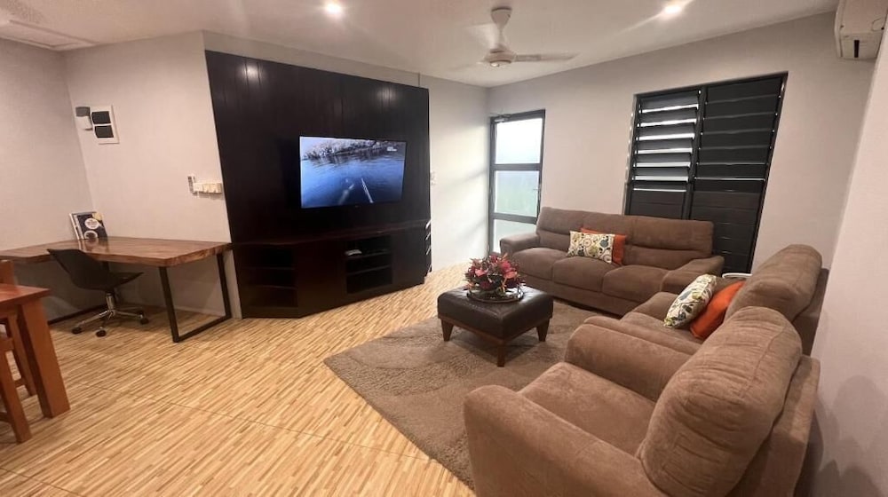Executive Apartment photo 3