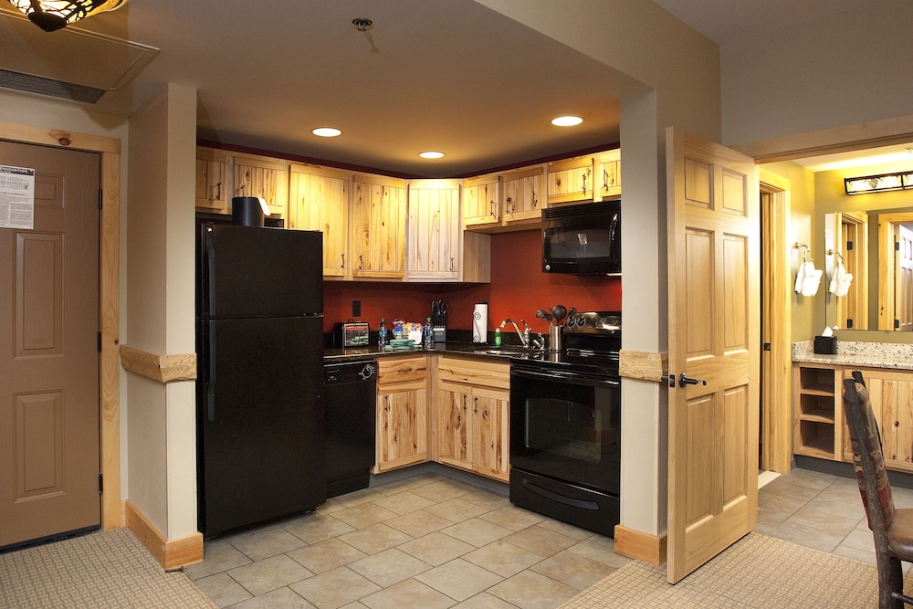Loon Hollow Suite - Waterpark Access Additional photo 2