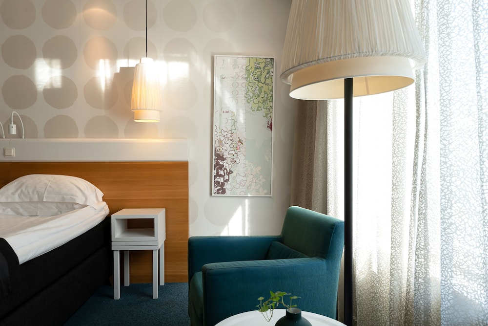 Standard Double or Twin Room - Photo 2