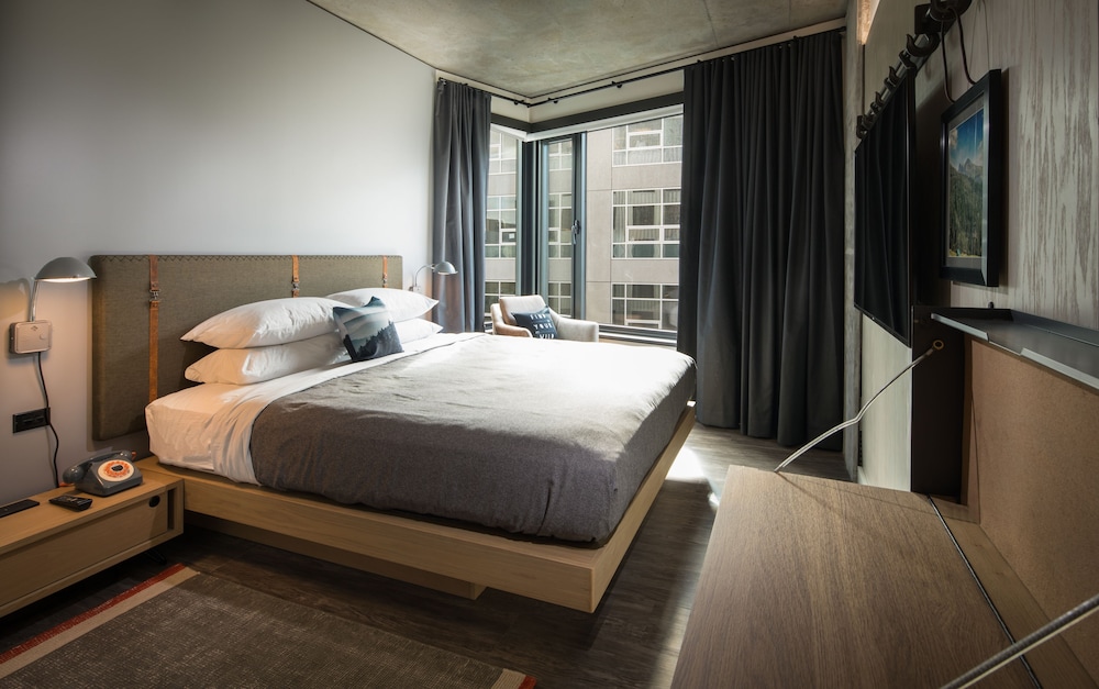 MOXY Seattle Downtown, Photo 10