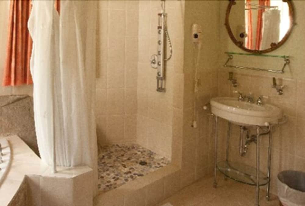 3 Bedroom Family Villa photo 2