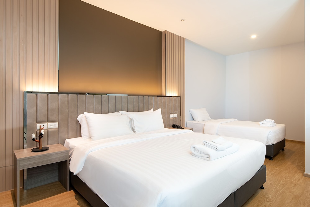 Family Suite Room - Photo 1