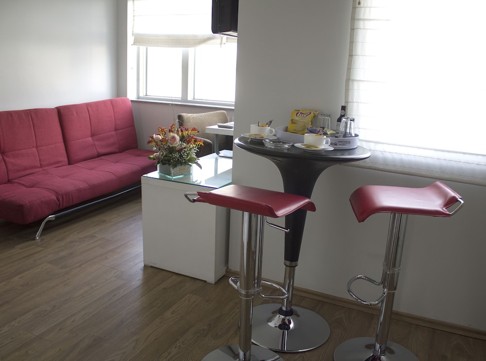 Family Suite, 2 Bedrooms - Photo 7