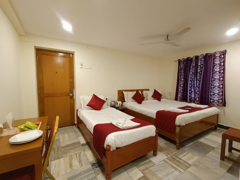 Deluxe Triple Room - Photo 3