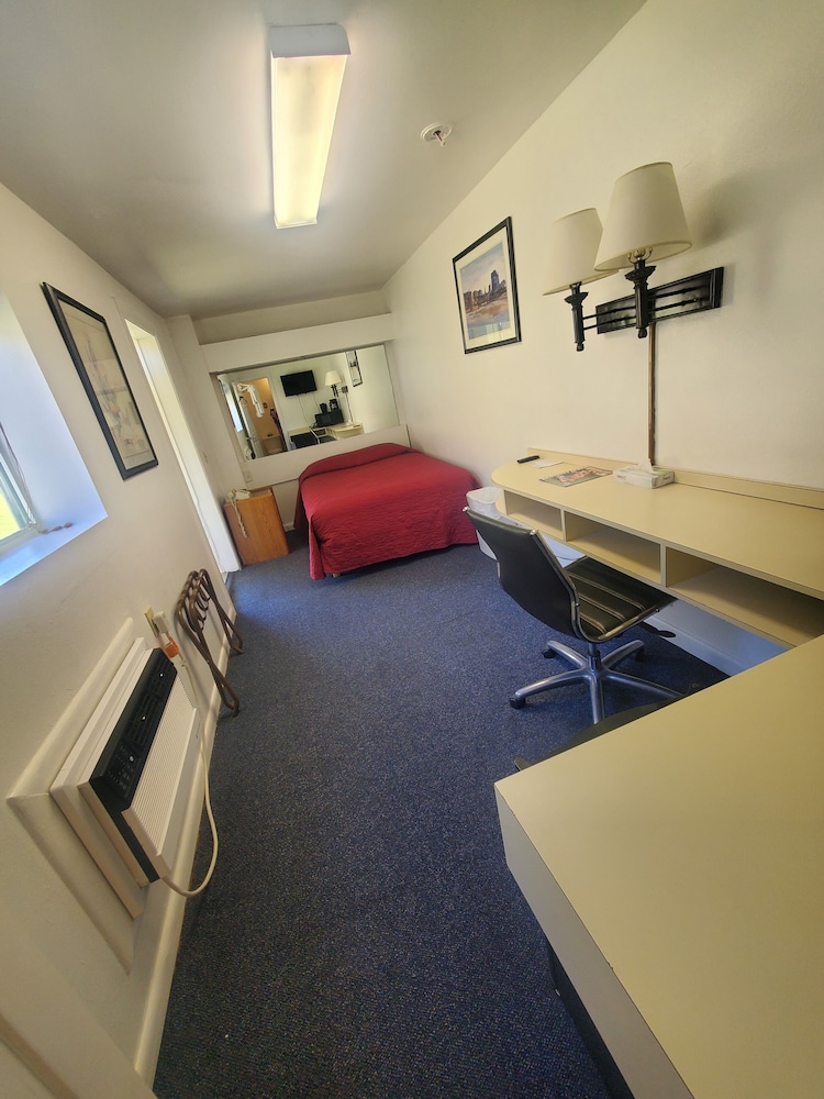 Basic Single Room photo 1