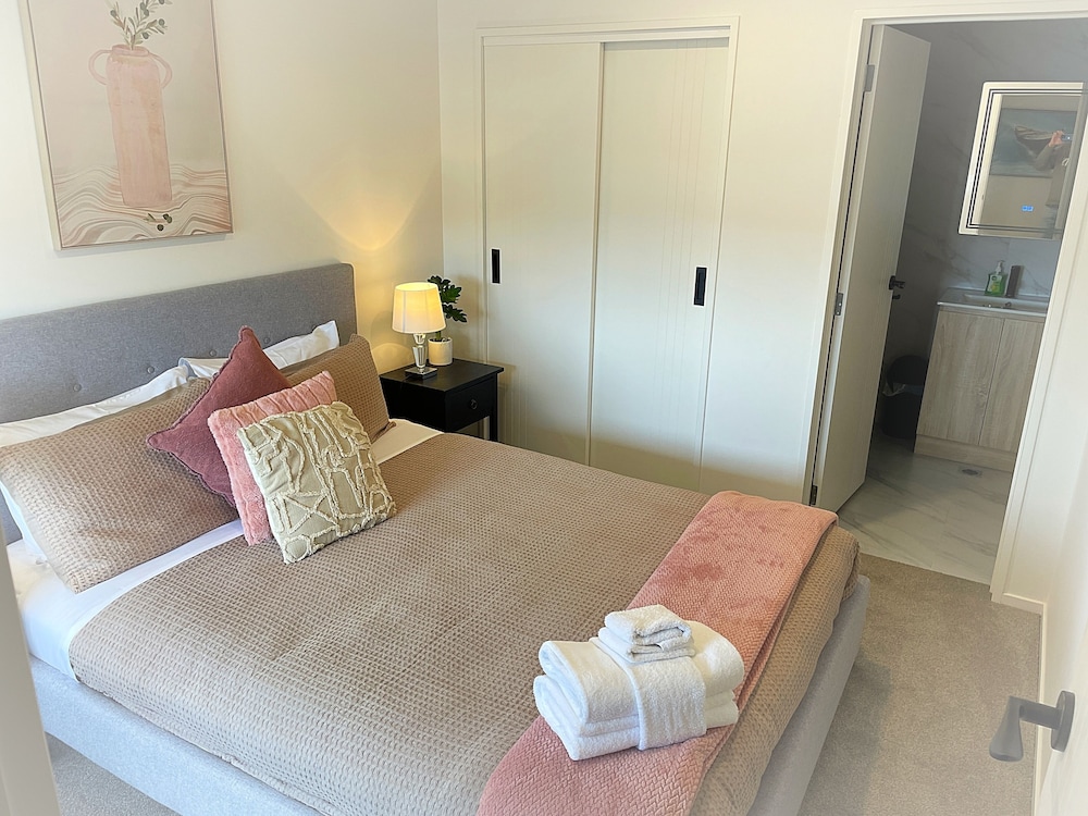 Deluxe Townhome