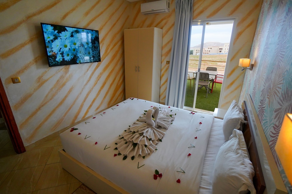Luxury Apartment