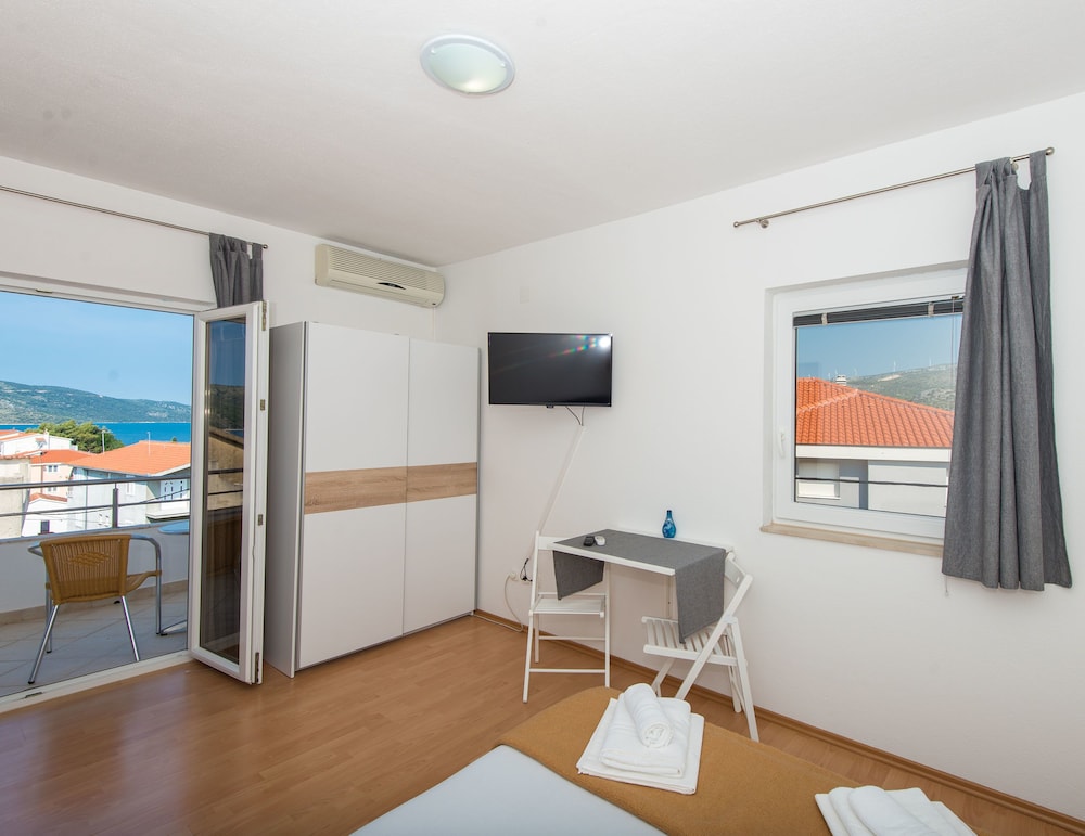 Studio, Balcony, Sea View photo 1
