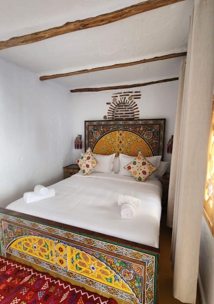 Deluxe double room with balcony photo 1