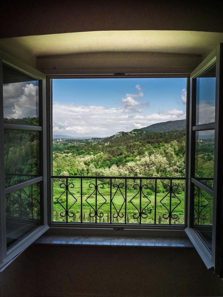 Deluxe Suite, Valley View photo 3