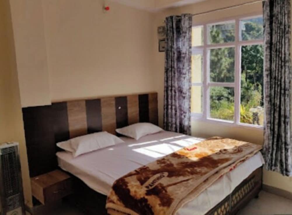 Deluxe Double Room - Photo 1
