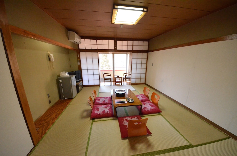Japanese Style Room, Shared Bathroom photo 2