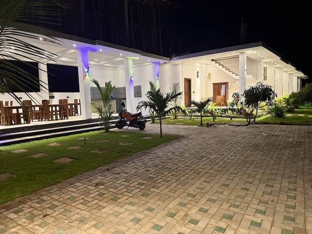 Family Double or Twin Room, Garden Area