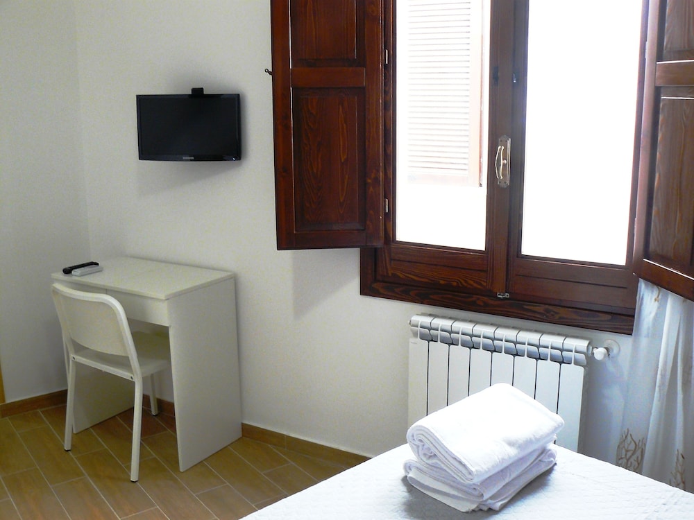 Single Room photo 1