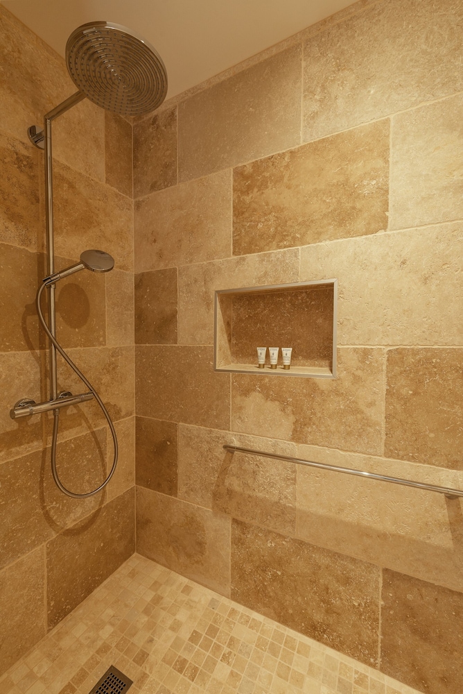 Superior Double Room, Ensuite (Chambre 2) photo 2