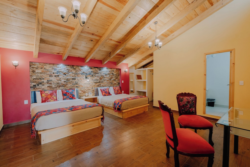 Double Room, 2 Queen Beds photo 2