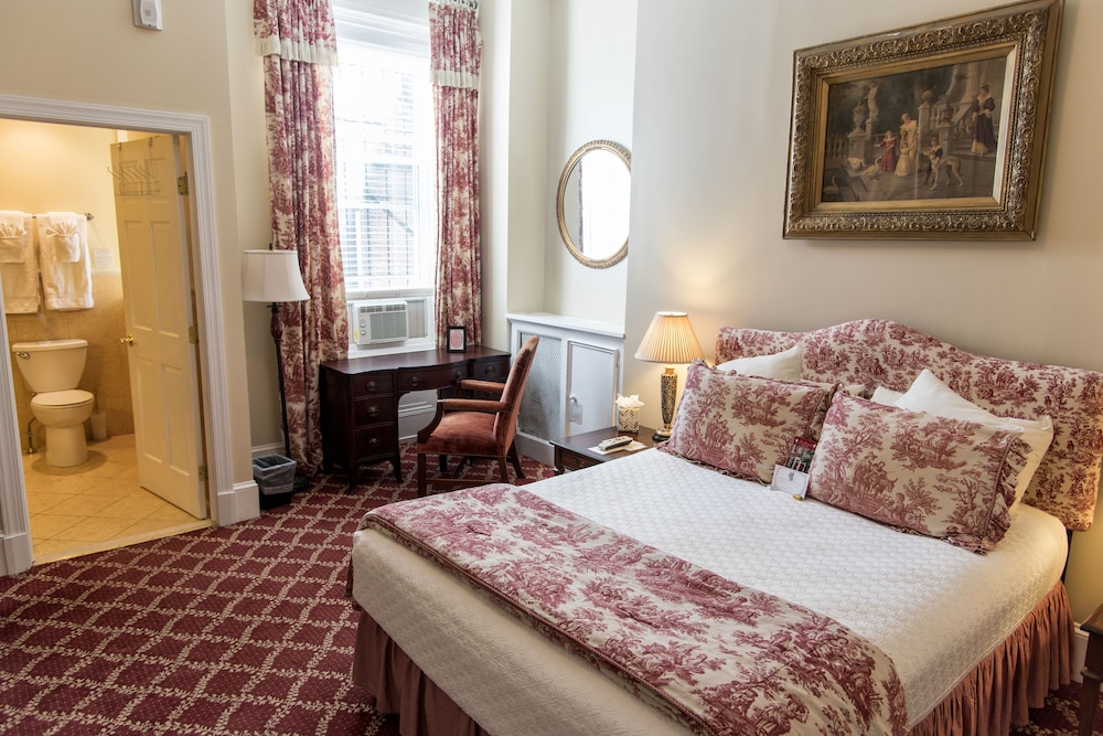 Lafayette Executive Suite