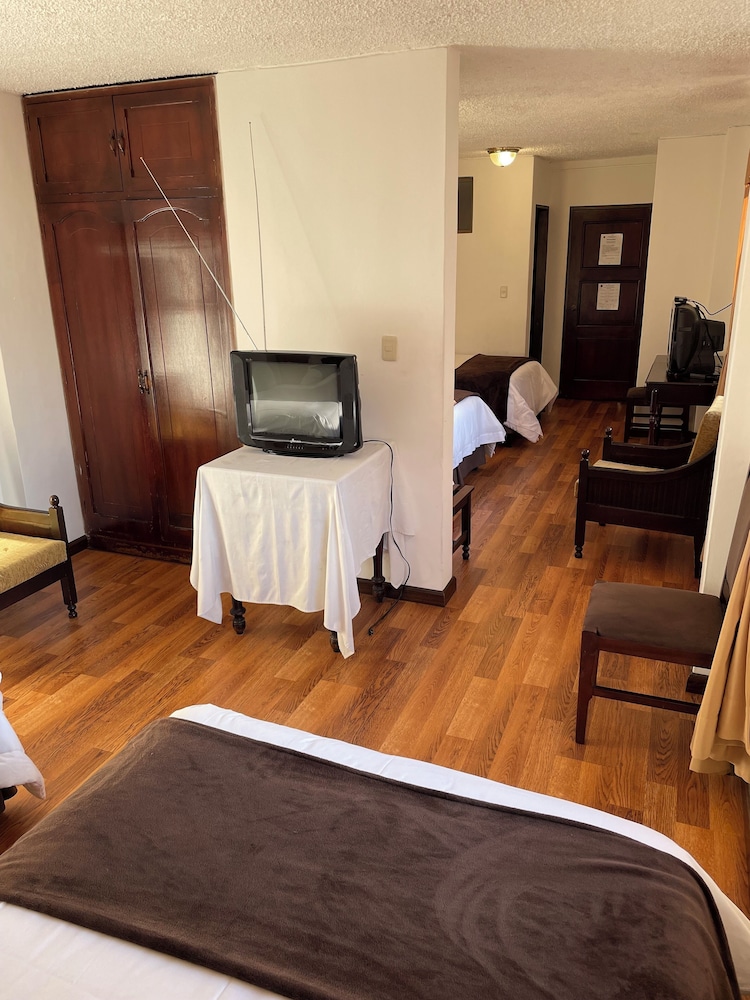 Standard Quadruple Room photo 2