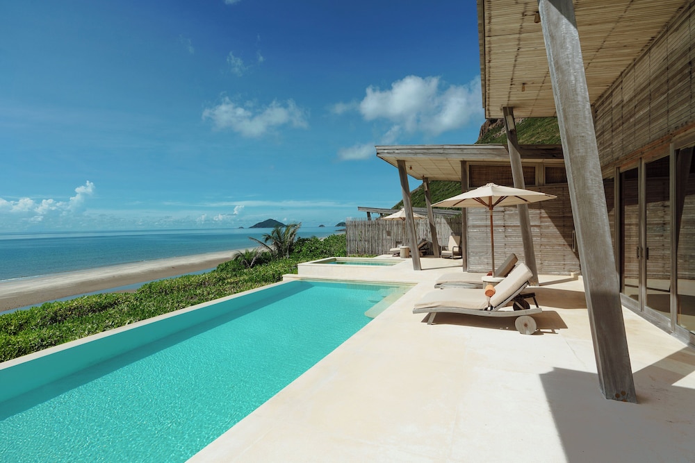 Beachfront 3-Bedroom Pool Villa - Photo 3